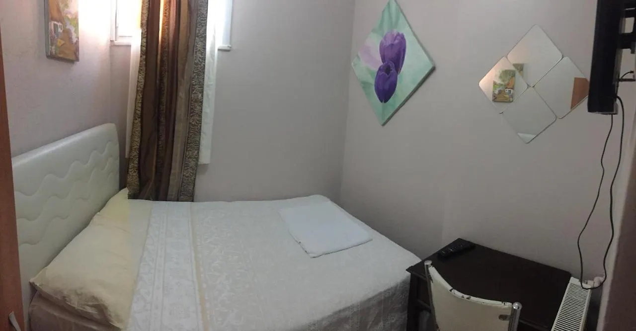 Avrasya Istanbul Hostel